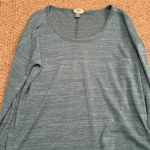 Long sleeve sweater shirt